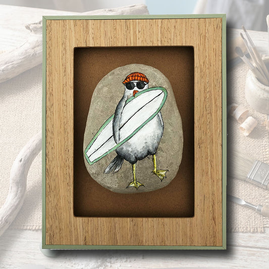 Tableau Galet "La Mouette Surfeuse au Bonnet Orange" — Pièce Unique n°27